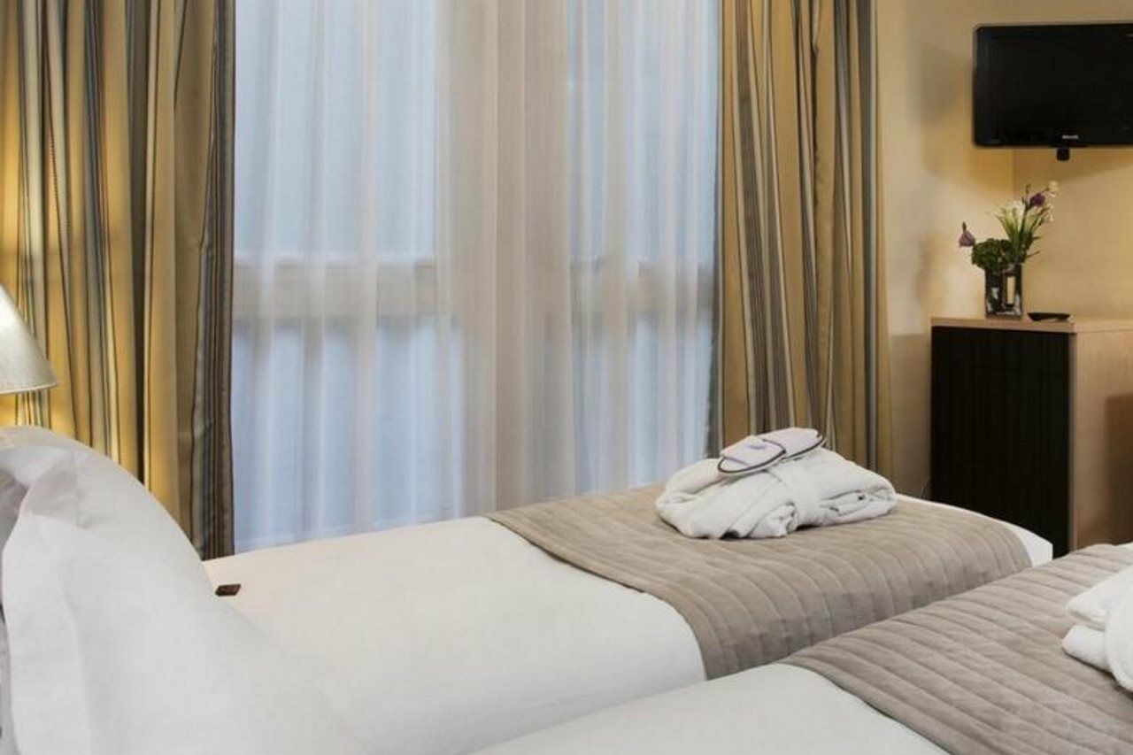Hotel Le Pera Париж Екстер'єр фото